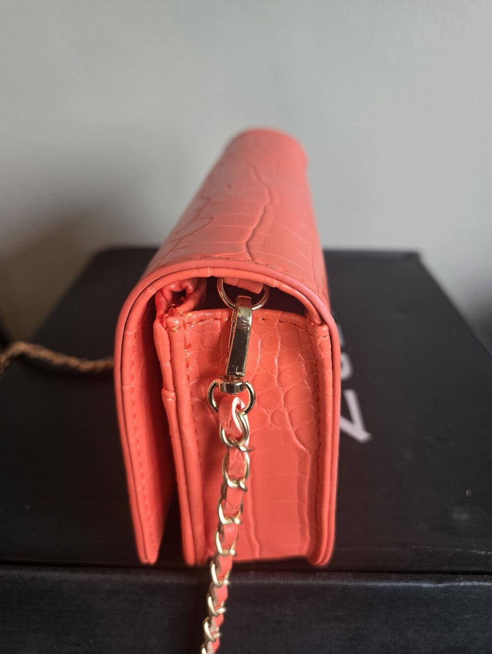 Badley Mischika Genuine Croc-Embossed Orange Wallet Clutch Nwt - Picture 3 of 9